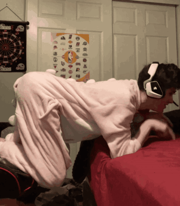 Looping GIF 3